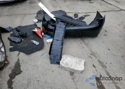 2013 Lexus Es 300H from USA, damaged, VIN JTHBW1GG0D2020242